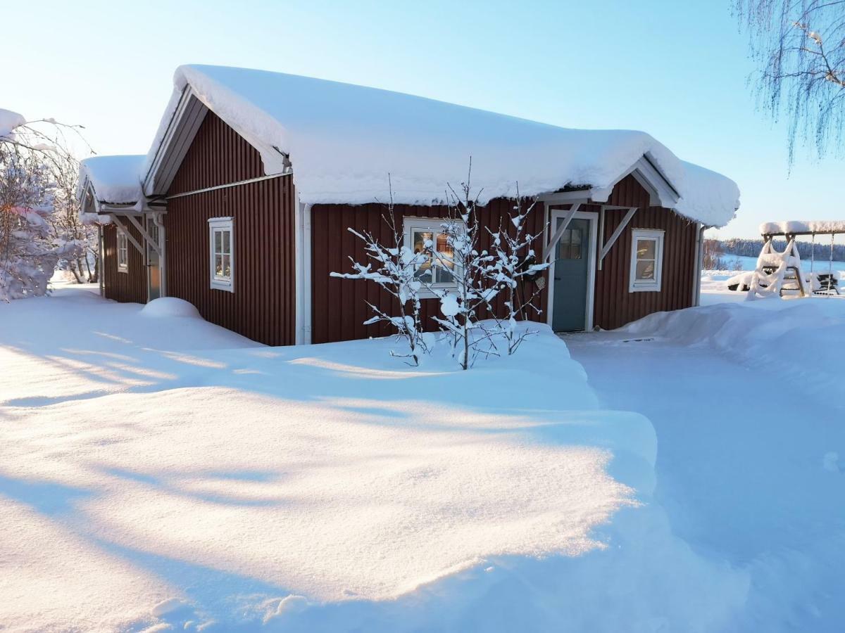 Villa Skatauddens Lantgard à Älvsbyn Extérieur photo